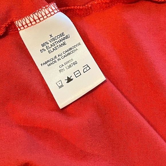 IN EVERY STORY – Red Floral Dress – Size X - Picture 3 of 10